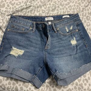 Ripped denim shorts